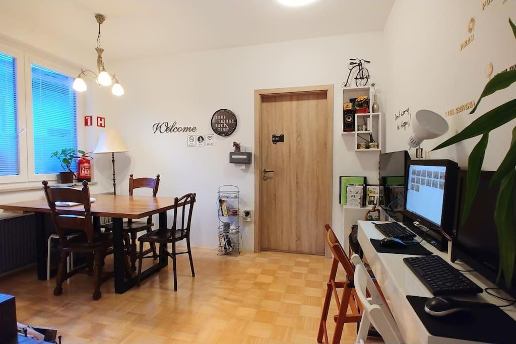 Goodlebang, 3 Bed Room Apartment, Center Ljubljana Exteriör bild